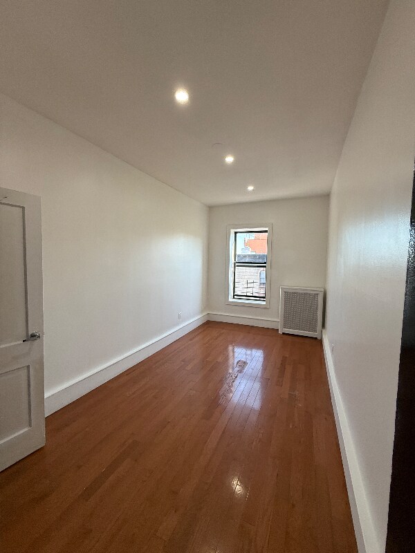 Building Photo - 1873 Prospect Pl