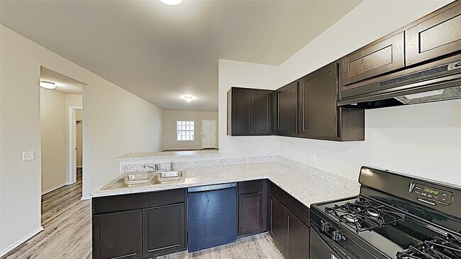 Building Photo - 2012 W Hunters Springs Way