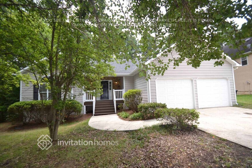 Primary Photo - 2705 Candler Ct