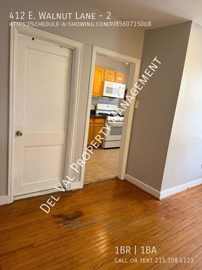 Building Photo - 412 E Walnut Ln