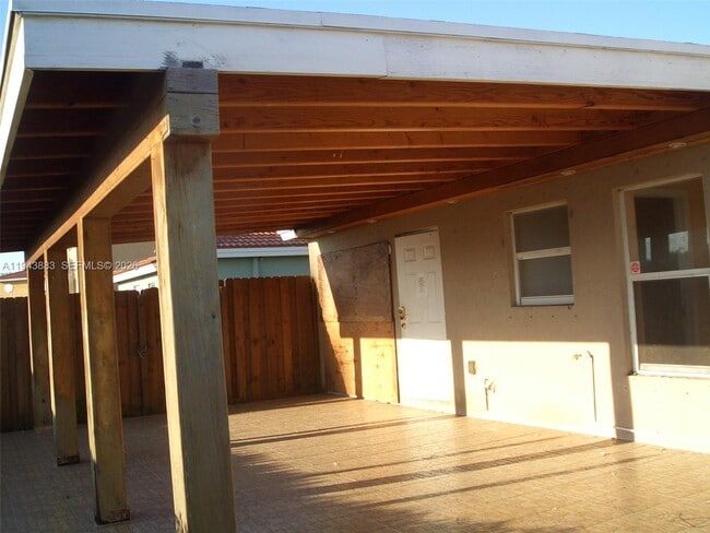 Building Photo - 25863 SW 128th Ct