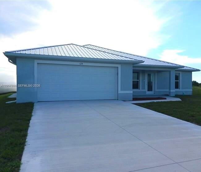 Building Photo - 634 Royce Rd