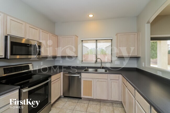 Building Photo - 13171 W Gelding Cir