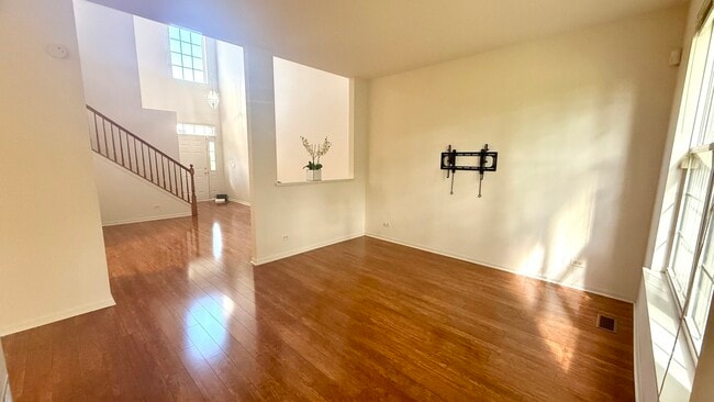 Building Photo - 696 S Jade Ln
