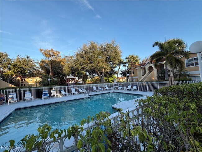 Building Photo - 12520 Equestrian Cir