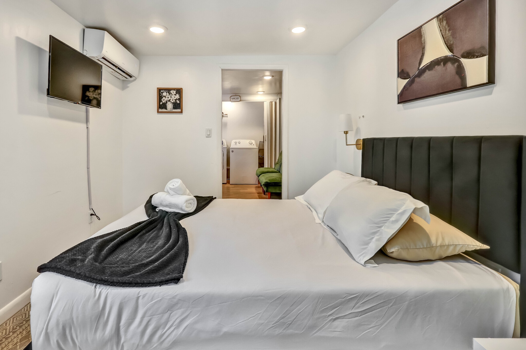Bedroom 4 - 313 NW 1st Ave