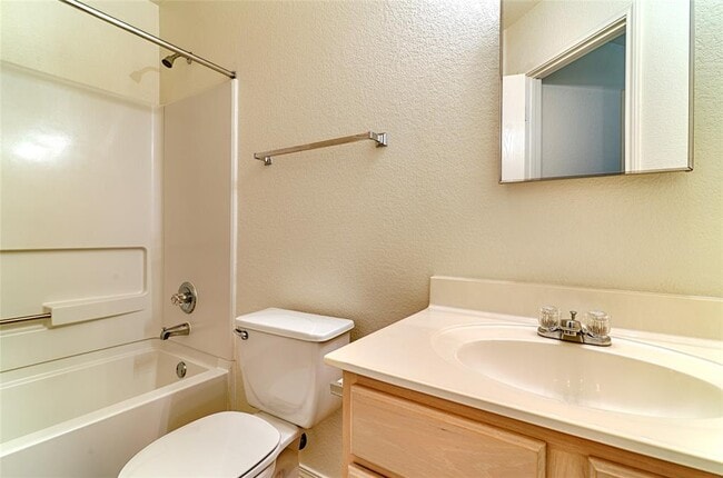 Building Photo - 6433 Tara Dr