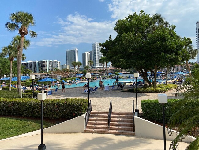 Building Photo - 500 Three Islands Boulevard