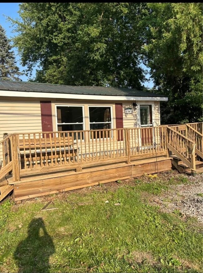 Building Photo - 6849 N Aurelius Rd