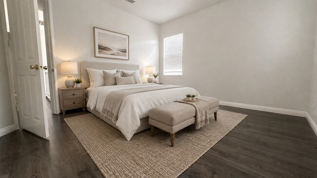 Building Photo - Stunning 4-Bed, 2.5-Bath Home with Outdoor Oasis in Riverside