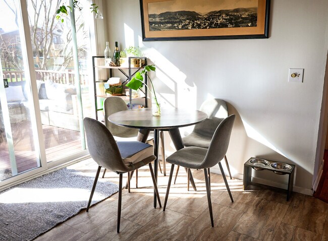 Building Photo - 1523 N Hershey Rd