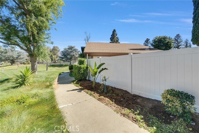 Building Photo - 36156 Senna Cir