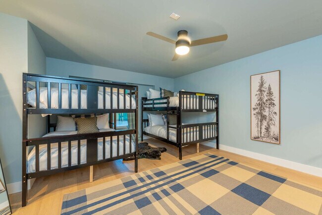 Building Photo - 41 Little Forest Dr