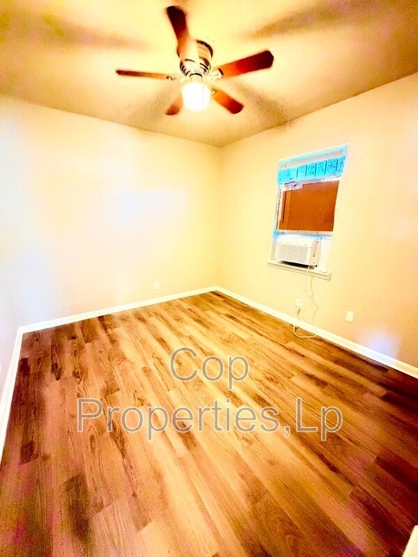 Building Photo - 1314 Laven Dr