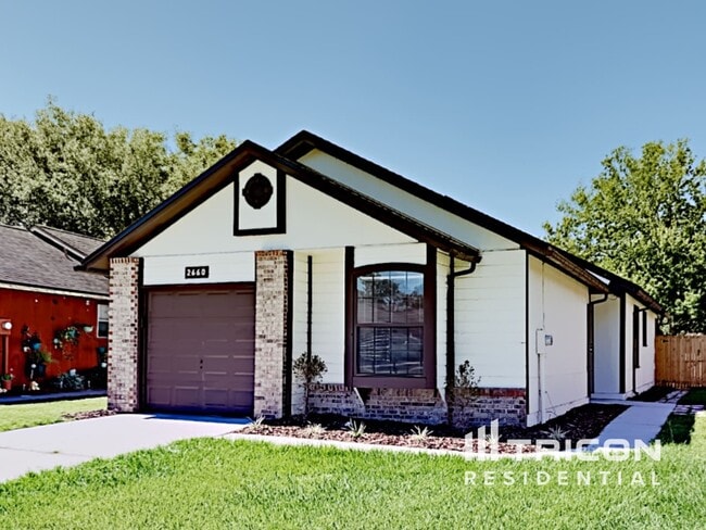Building Photo - 2660 Malibu Cir