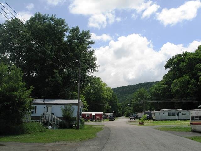 Primary Photo - 336 Old Route 17