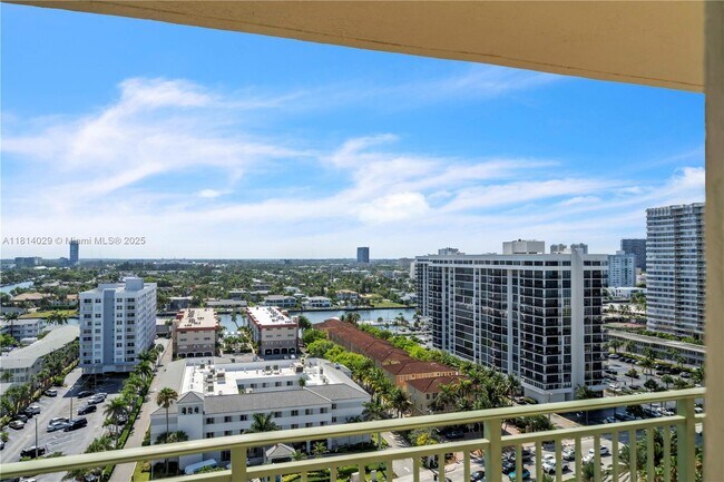 Building Photo - 2080 S Ocean Dr