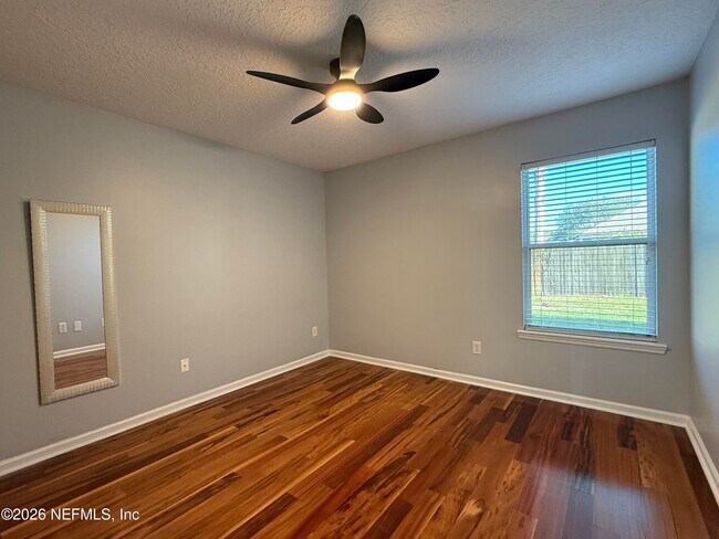 Building Photo - 12205 Madison Creek Dr