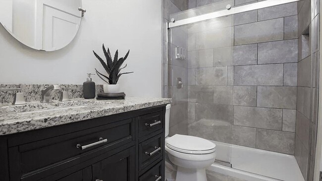 Building Photo - 251 Meeting St