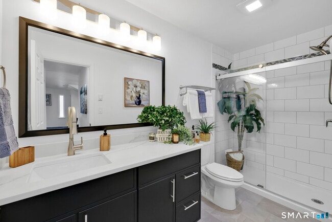 Building Photo - 62 Candlewood Dr