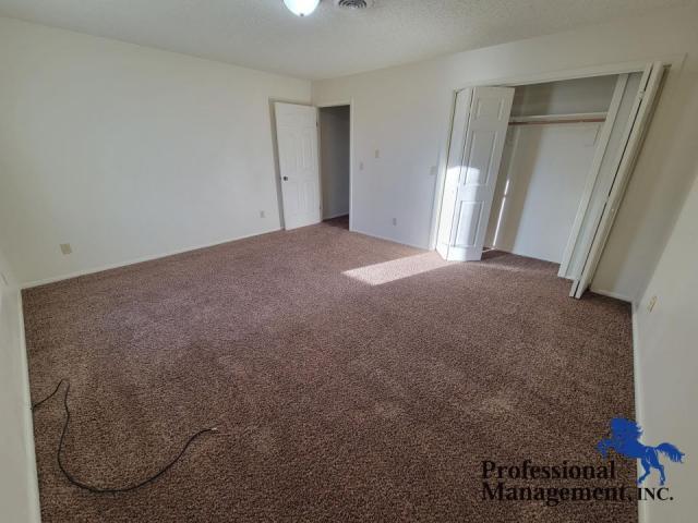 Building Photo - 3 bedroom in Billings MT 59105