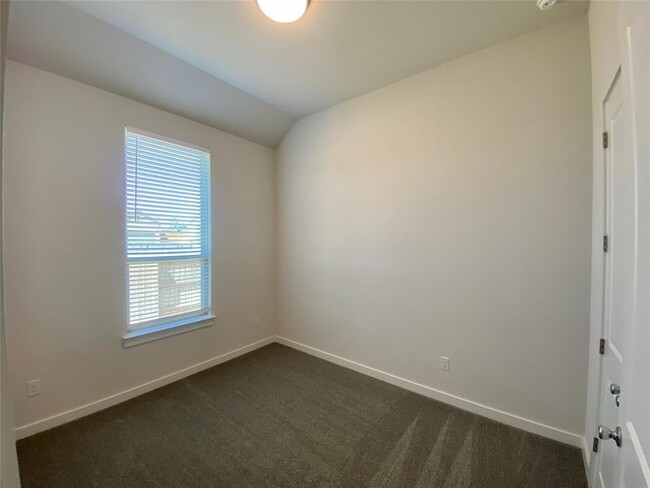 Building Photo - 255 Nautical Lp