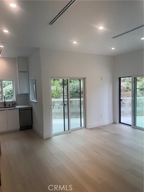 Building Photo - 4602 Poe Ave