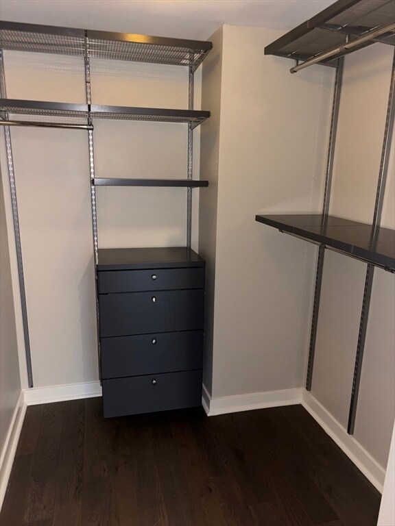 Building Photo - 130 John St