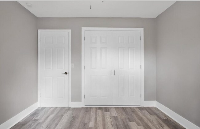 Second Bedroom - 1675 Bouldercliff Ct SE