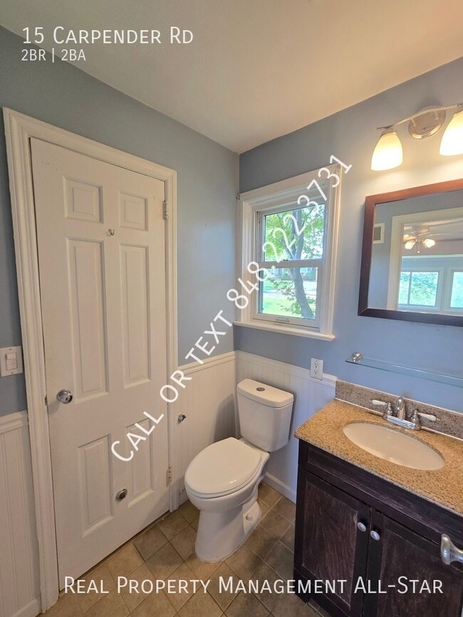 Building Photo - 15 Carpender Rd