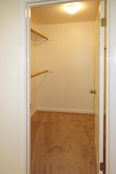 Walk in Closet Primary - 1013 Woodside Rd