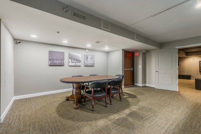 Building Photo - 600 Admiral Blvd