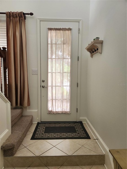 Building Photo - 8119 Villa Grande Ct