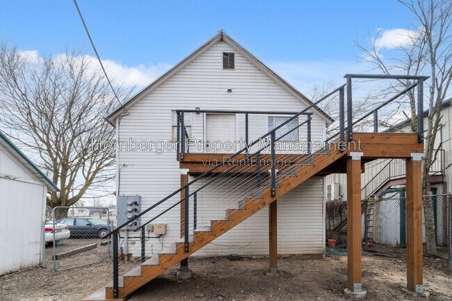 Building Photo - 227 E Ermina Ave