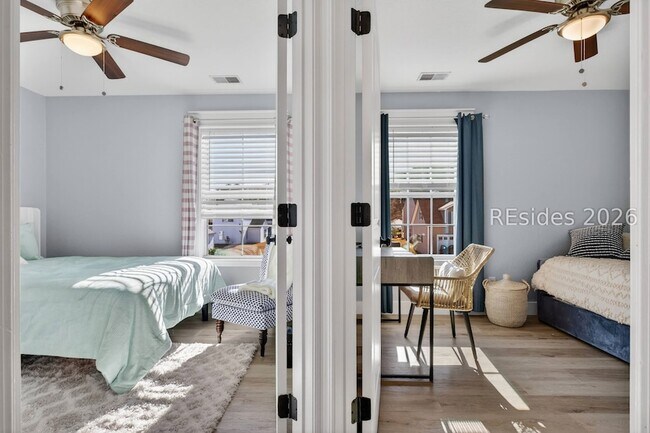 Building Photo - 225 University Pkwy