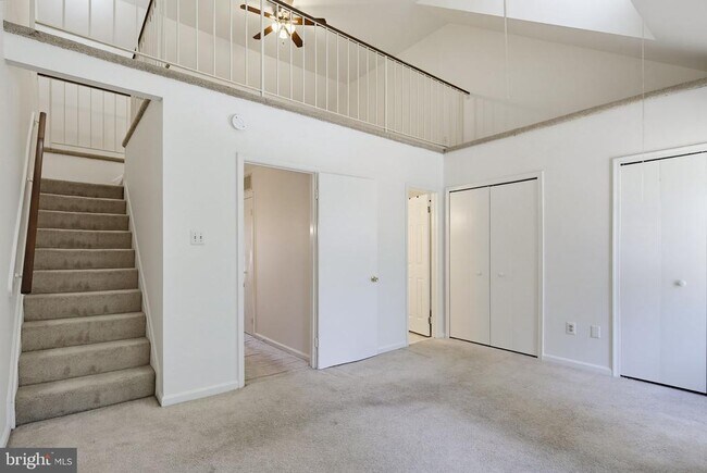 Building Photo - 8867 Willowwood Way