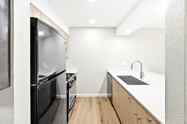 Building Photo - 7801 Shoal Creek Blvd