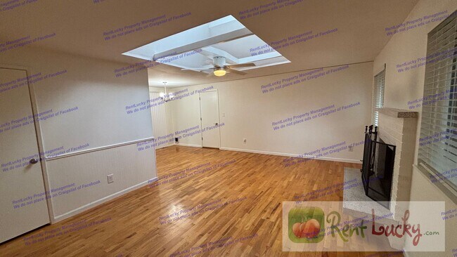 Building Photo - Charming Renovated Home on Quiet Cul-de-Sac