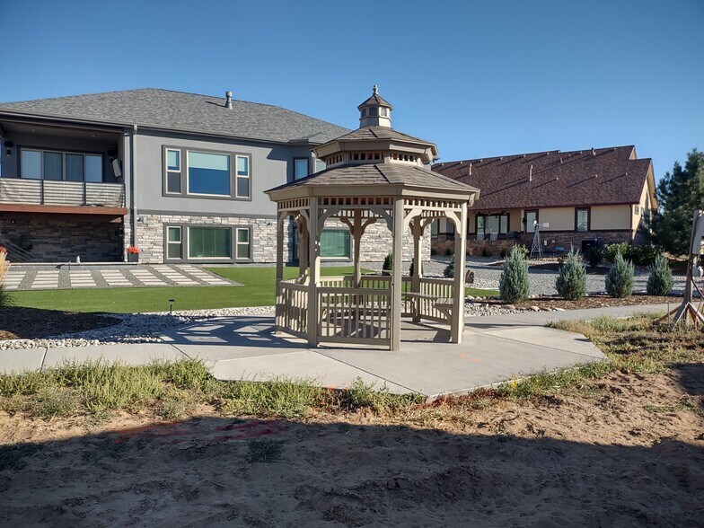 Building Photo - 160 Chapel Hill Cir