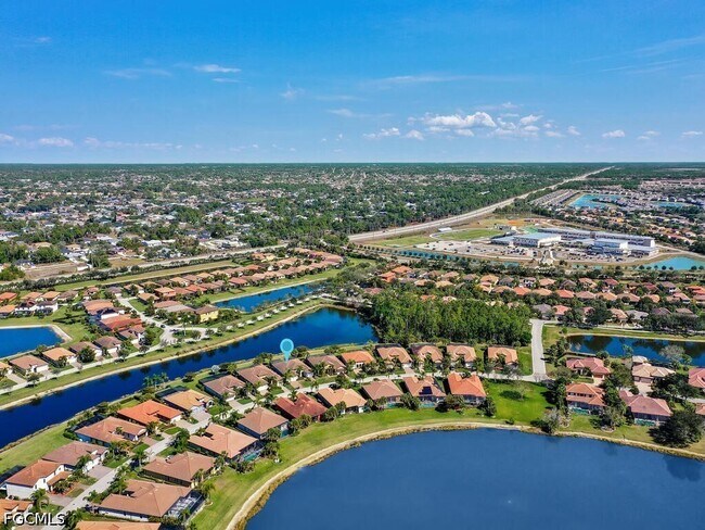 Building Photo - 10093 Avalon Lake Cir