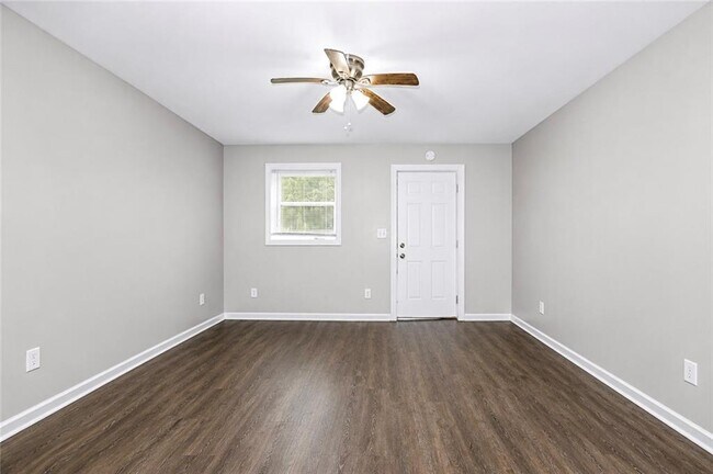 Building Photo - 371 Lanier St NW