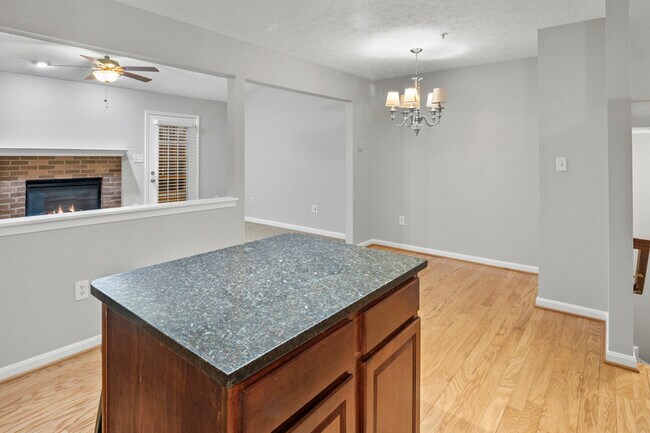 Building Photo - 168 Carolstowne Rd