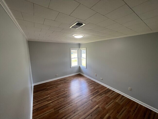 Building Photo - 204 Belle Dame Dr
