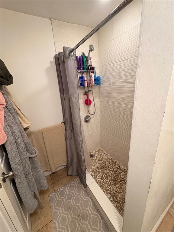 Building Photo - 254 Hurley St