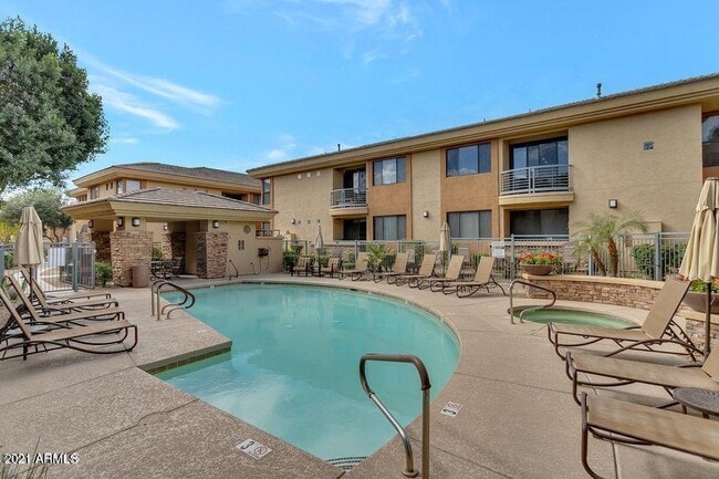 Building Photo - 6900 E Princess Dr