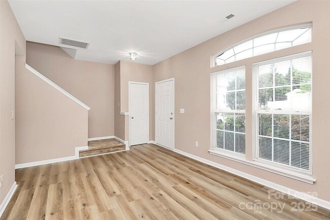 Building Photo - 12260 Jessica Pl