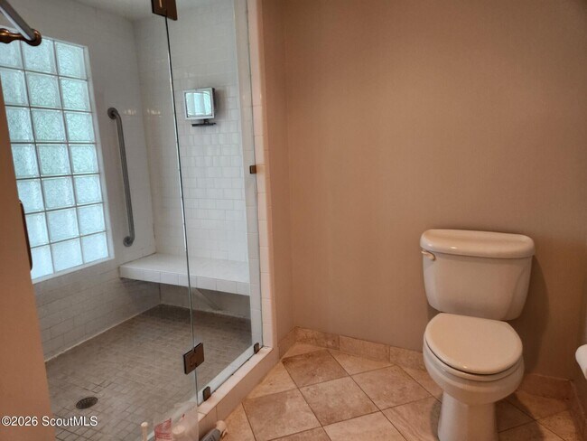 Building Photo - 103 Mews Cir