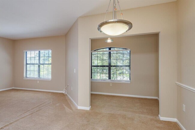 Building Photo - 2107 Portofino Pl