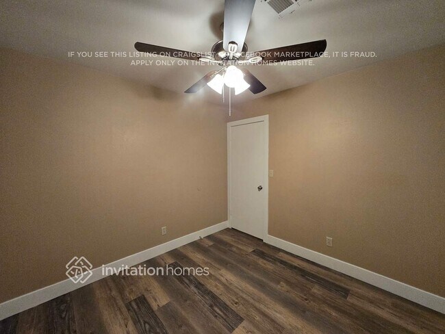 Building Photo - 4412 W La Madre Way