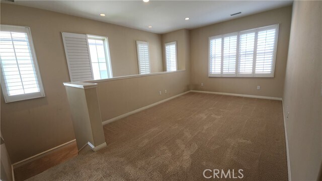 Building Photo - 32 Loquat